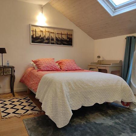Charme Appartement Entier Pres Paris La Defense Nanterre Suresnes Bagian luar foto